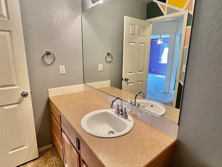 2039 Sandhill Crane Cir — Photo 8