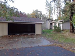 2844 E Evans Creek Rd, Rogue River, OR 97537