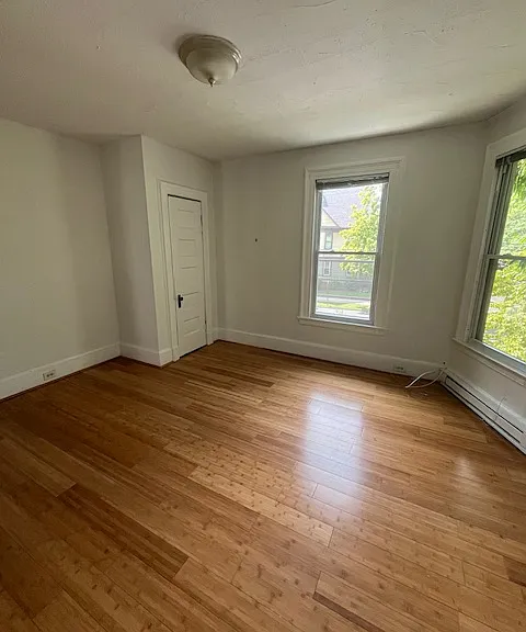 302 Willow St #2B — Photo 3