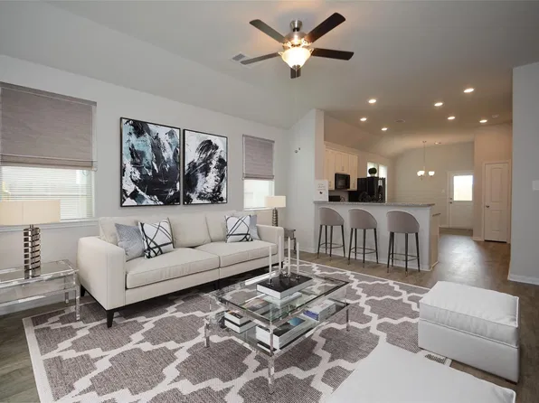 14670 E Pine Heart Dr, Conroe, TX 77302