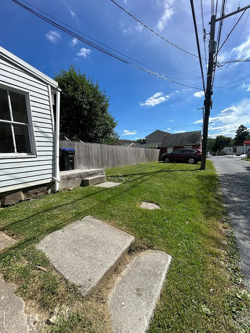25 Butler Street — Photo 3