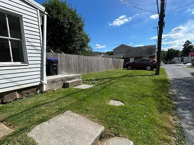 25 Butler St — Photo 3