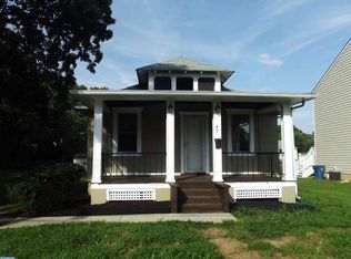 417 Moores Ln, New Castle, DE 19720