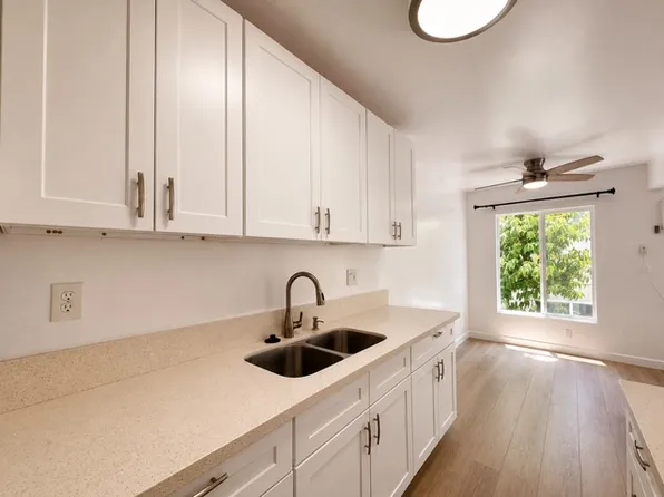 1841 Winona Blvd #1, Los Angeles, CA 90027