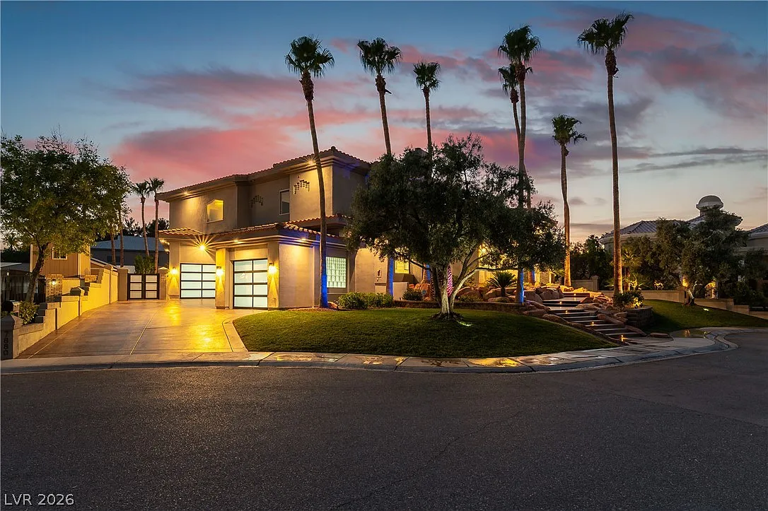 5 bed, 6.5 bath, 6432 sqft, $13,000 — Photo 4
