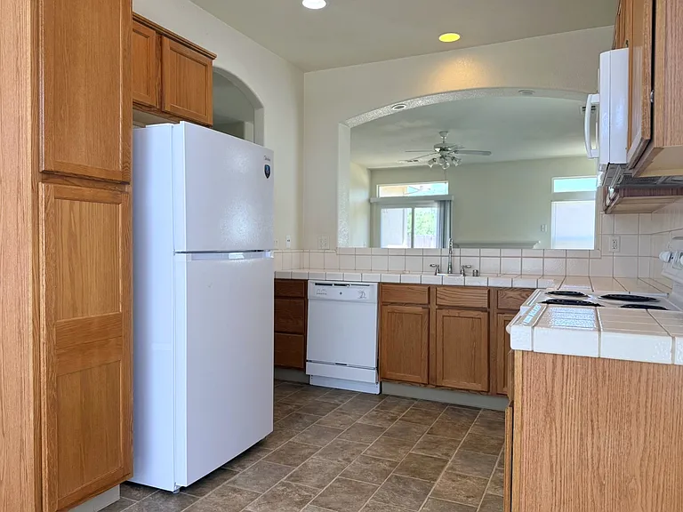 2675 Antares Ct — Photo 8