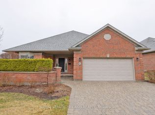 50 Northumberland Rd #32, London, ON N6H 5J2