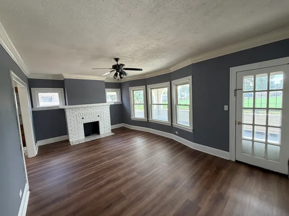 1619 Bunts Rd #2, Lakewood, OH 44107