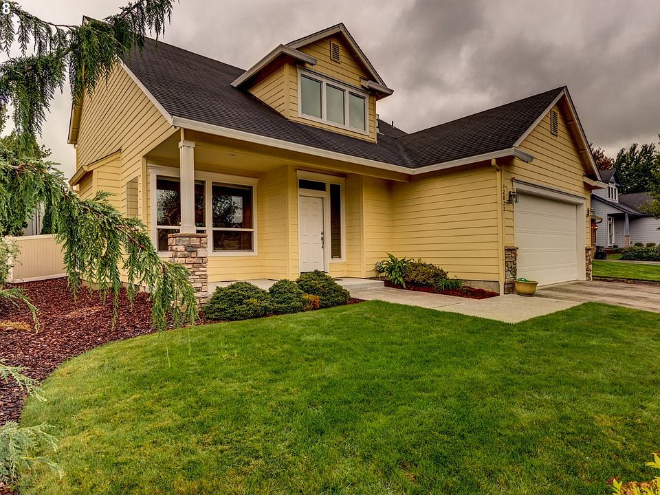1st image of 12822 NE 43rd Cir