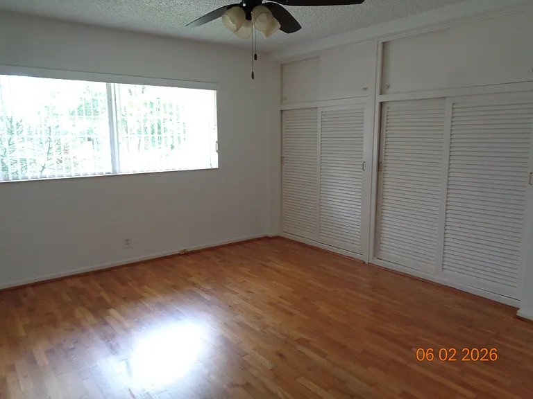 115 Hendricks Isle — Photo 11