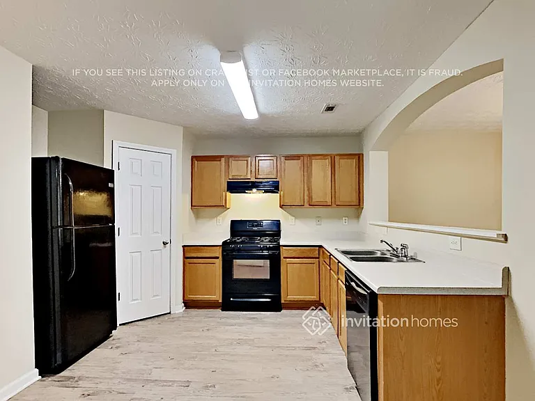 9481 Lakeview Rd — Photo 8