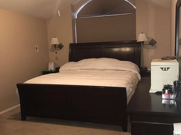 5th image of 122 Sommer Ave