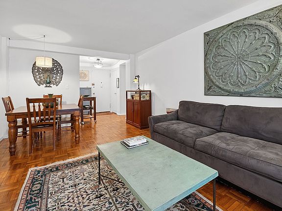 4th image of 150 E 27th St APT 1F