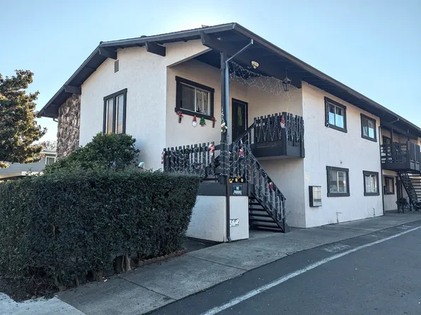 1595 Herbert St, 1595 Herbert St #17, Santa Rosa, CA 95401