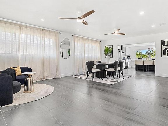 5th image of 380 Colony Point Rd S