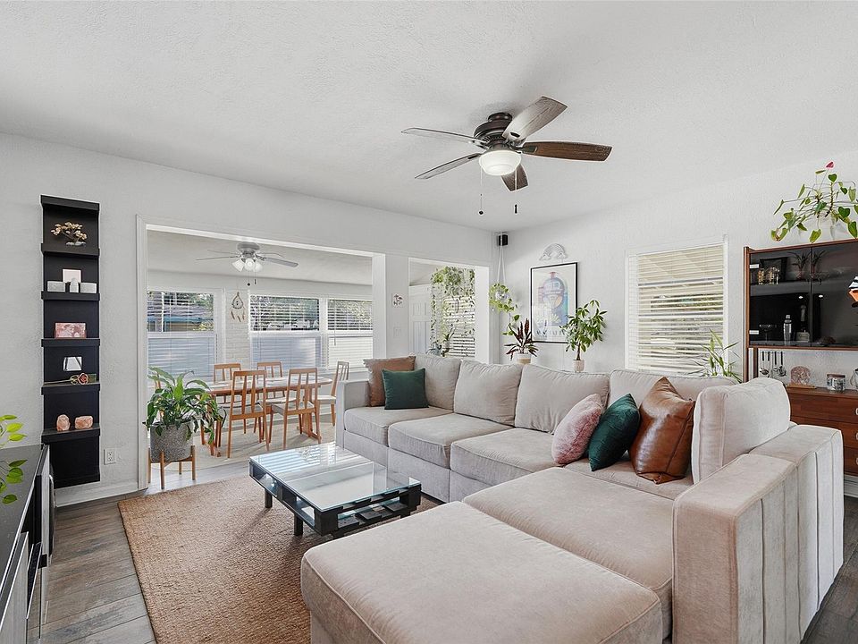 1st image of 937 SW 18th Street