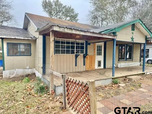 399 W Blackbourn St, Hawkins, TX 75765
