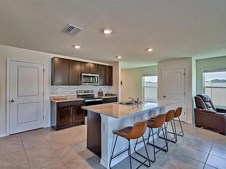 1100 NW 248th Dr — Photo 9
