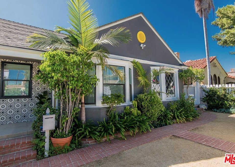 1st image of 807 N Curson Ave