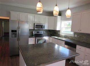 1306 Jason Ln, Kalona, IA 52247