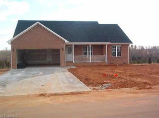 76 Dar Ridge Park, Winston Salem, NC 27127