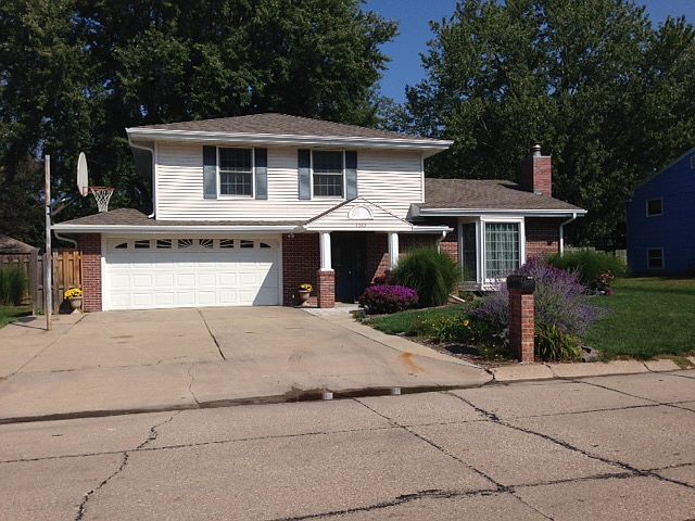1st image of 1323 E Lawn Plaza Dr