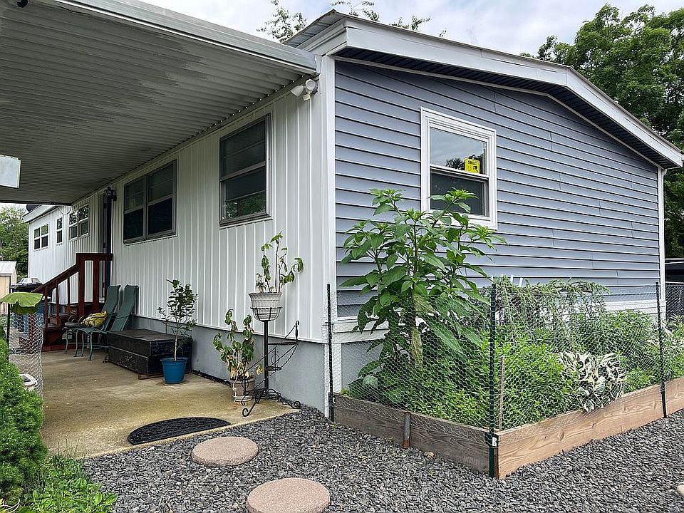 1st image of 154 Camino Real