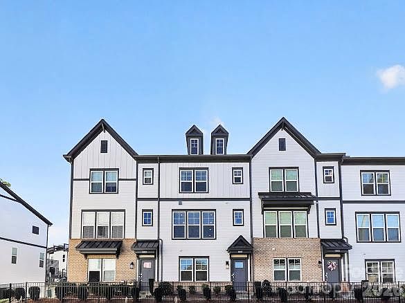 1st image of 5017 Nestling Spring St