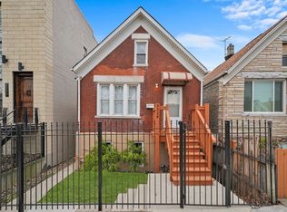 3328 S Damen Ave, Chicago, IL 60608