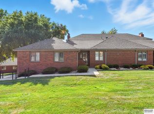 6406 S 118th Plz, Omaha, NE 68137