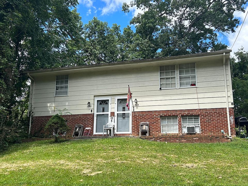 1st image of 1802 Purcell Ave NE #1804