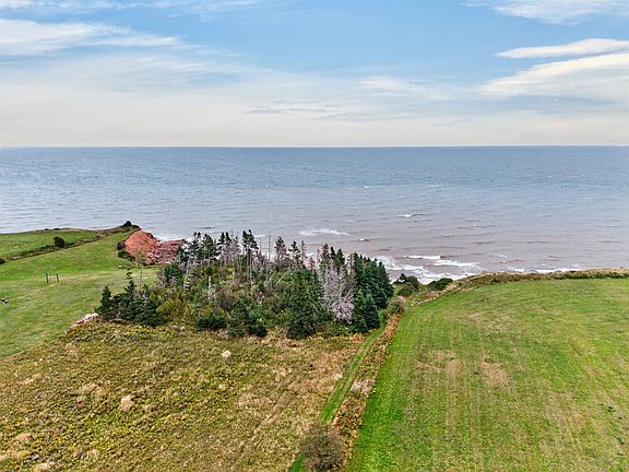 3rd image of 3315 Cape Bear Rd