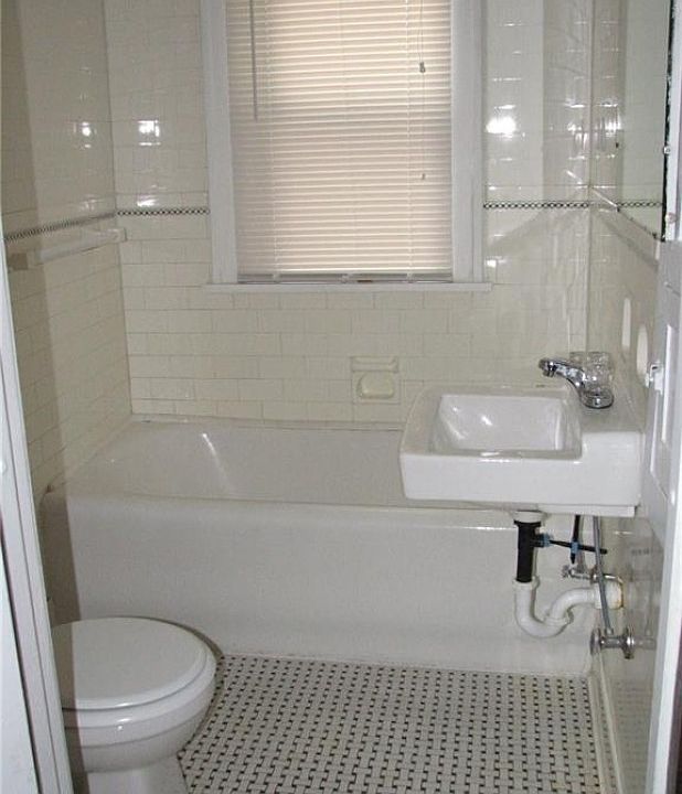 2nd image of 2711 Hoehler Dr