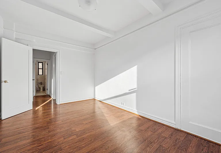 52 Clark St #6L — Photo 5