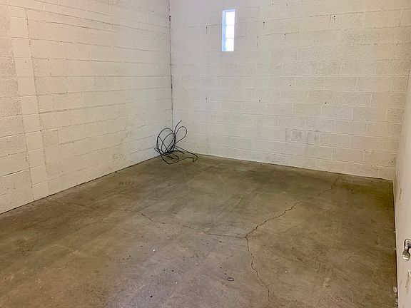 3rd image of 1518 E Gila St Unit B