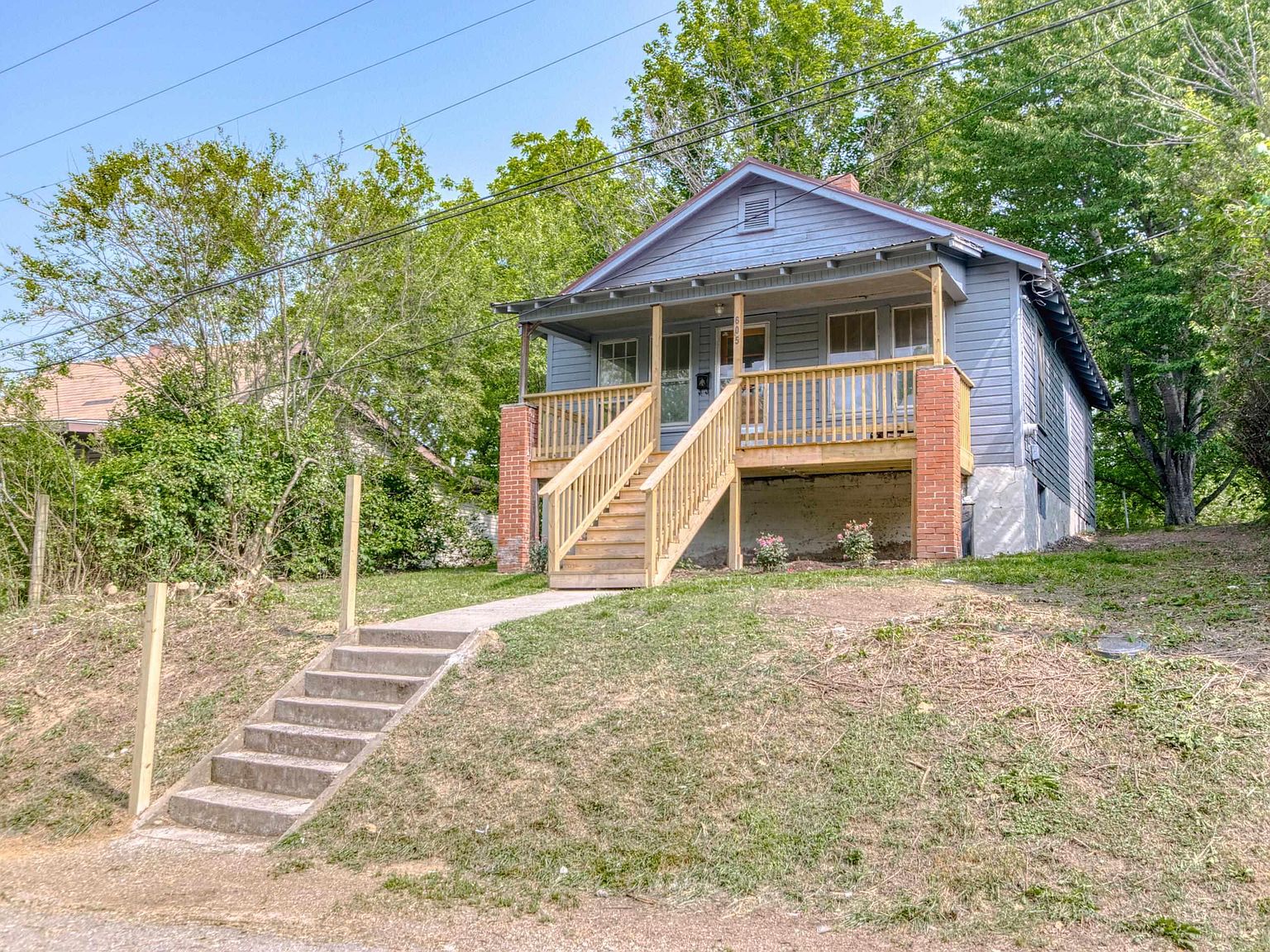 605 6th St NE, Pulaski, VA 24301 MLS 418200 Zillow