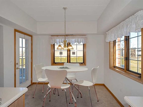 5th image of 13059 Laurel Glen Ct APT 204