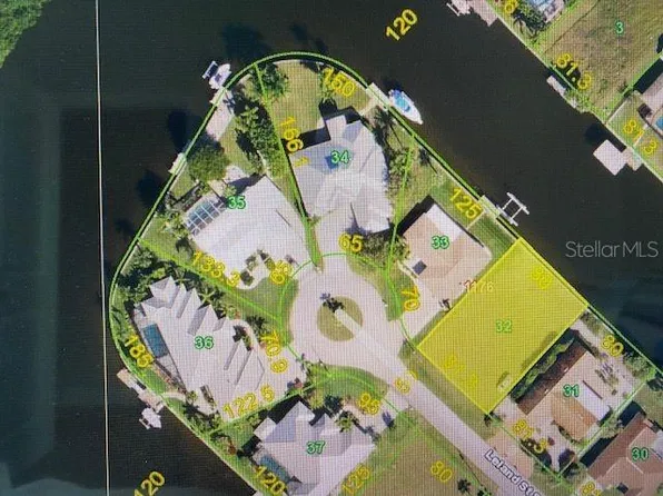 140 Leland St SW, Port Charlotte, FL 33952
