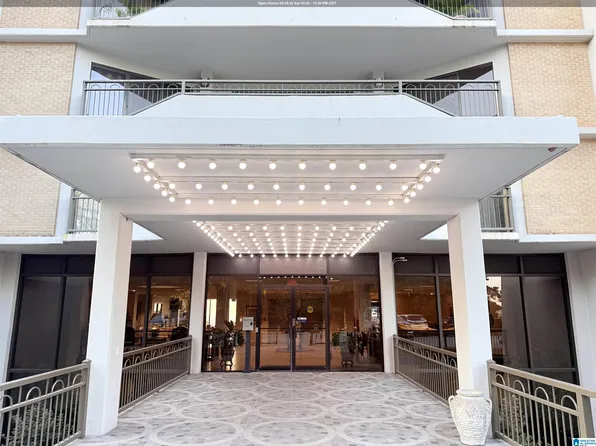 1120 Beacon Pkwy E Unit 100, Birmingham, AL 35209