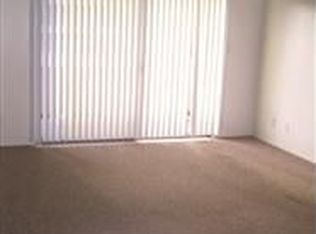 8042 Greenridge Dr APT 39, Oakland, CA 94605