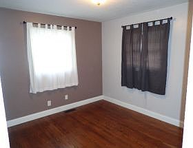 4th image of 1509 Chilhowie E