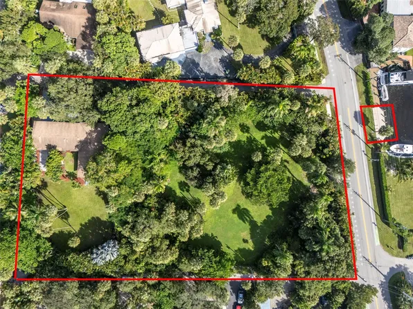 2211 SW 27th Terrace, Fort Lauderdale, FL 33312