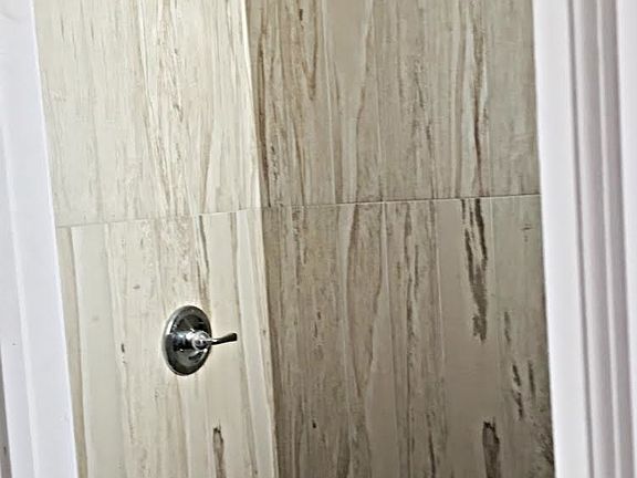 3rd image of 158 Sumpter St #3
