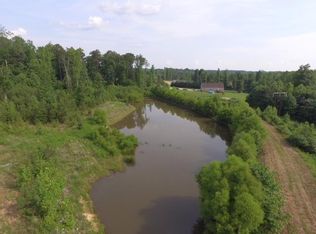 Lakeside Dr, Blackstone, VA 23824
