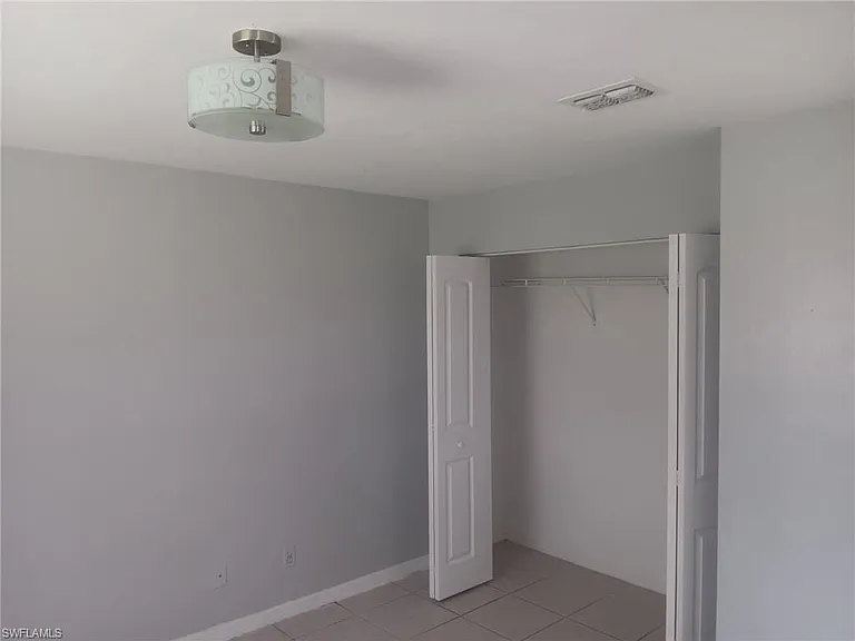 9204 Pennsylvania Ave — Photo 7
