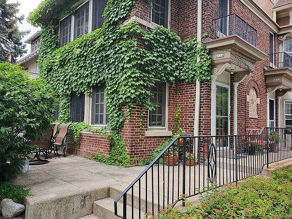 3rd image of 4032 N Downer Ave #4034