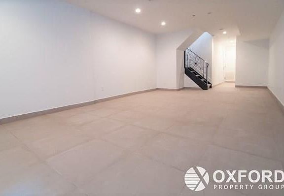 5th image of 303 W 139th St APT 1