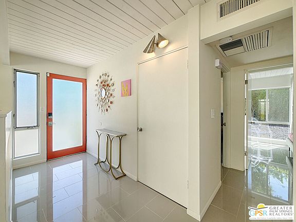 5th image of 439 E Racquet Club Rd