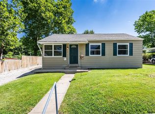 709 Poplar St, Highland, IL 62249