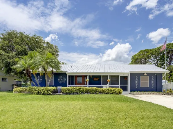 331 SE Crosspoint Drive, Port St Lucie, FL 34983